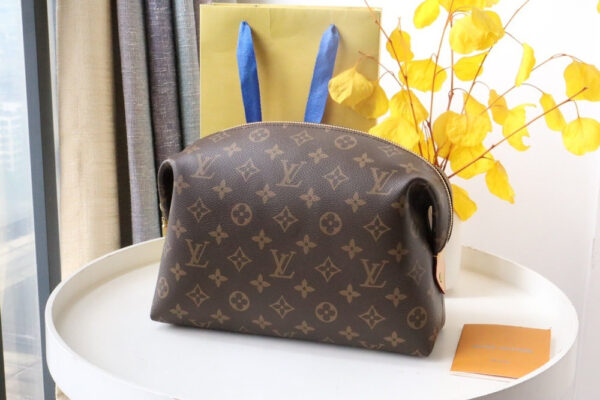 LV Cosmetic Pouch GM Monogram Canvas for Women M46458