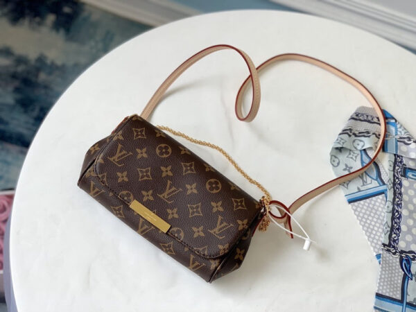 LV Favorite PM Monogram Canvas, Shoulder and Crossbody Bags for Women M40717