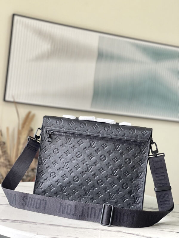 LV S-Lock Briefcase Taurillon Monogram Black For Men M20835