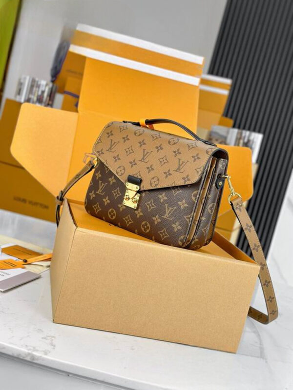 LV Pochette Metis Monogram Reverse Canvas For Women M44876