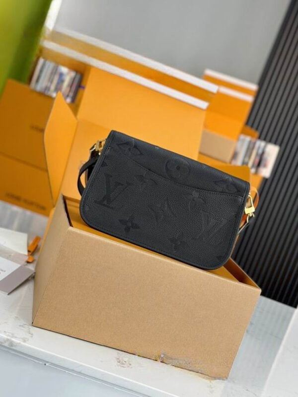 LV Diane Monogram Empreinte Black For Women‎ M46386