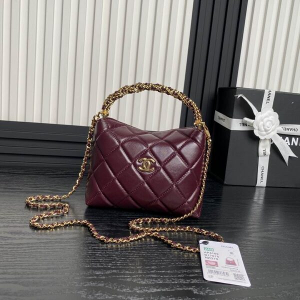 CN Clutch With Chain Burgundy For Women AP4189-B17675-NZG79