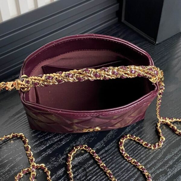 CN Clutch With Chain Burgundy For Women AP4189-B17675-NZG79