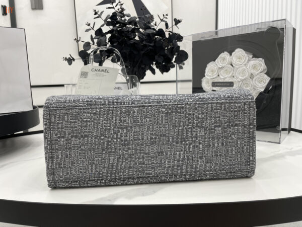 CN Deauville Tote Bag in Raffia Canvas, Black/White for Women