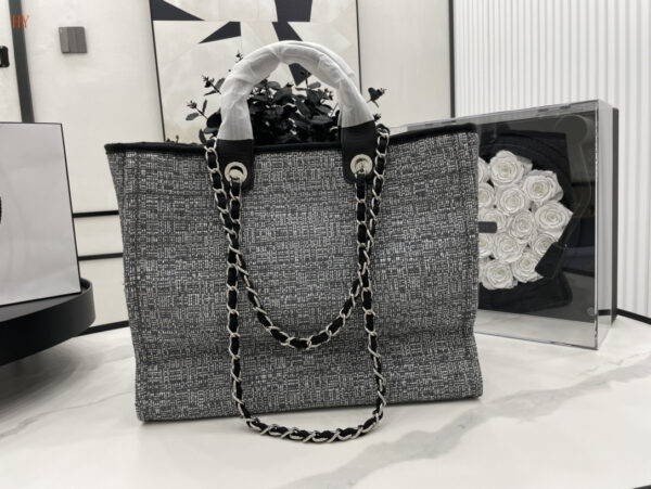 CN Deauville Tote Bag in Raffia Canvas, Black/White for Women