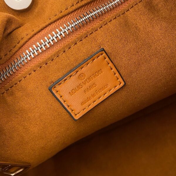 Modern Style Trendy L*V Handbag 1382