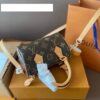 Modern Style Trendy LV Handbag L1582