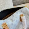 Modern Style Trendy LV Handbag L1547