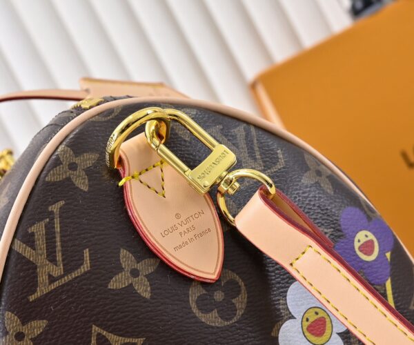 Iconic LV Handbag M14078