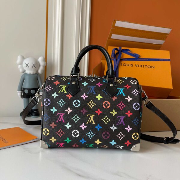 Iconic LV Handbag M13085