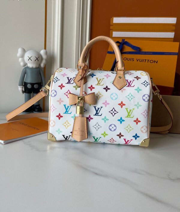 Iconic LV Handbag M13085