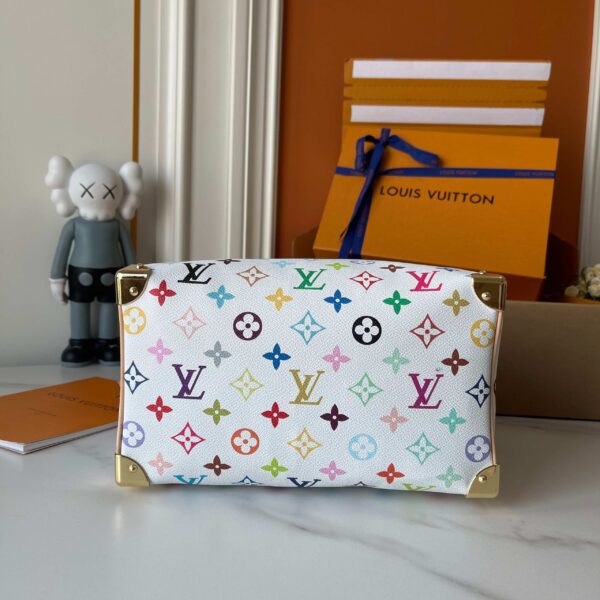Iconic LV Handbag M13085