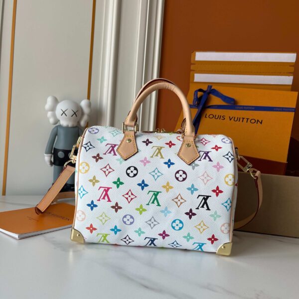 Iconic LV Handbag M13085