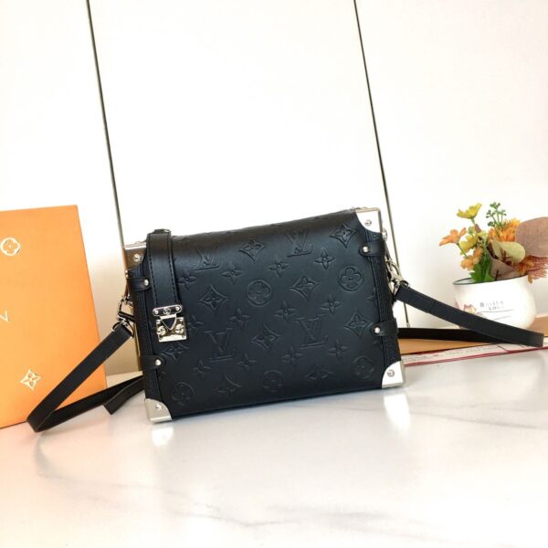 Iconic LV Handbag M46358-2