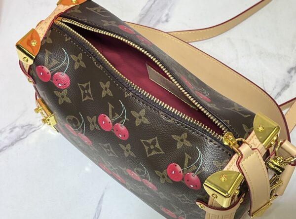 Iconic LV Handbag M46358-1
