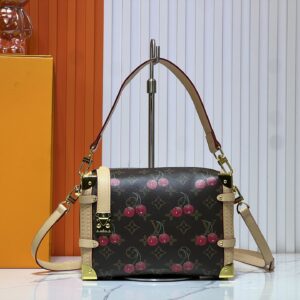 Iconic LV Handbag M46358-1