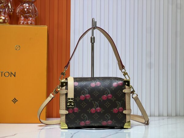 Iconic LV Handbag M46358-1
