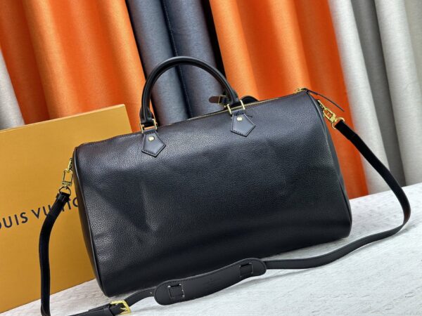 Iconic LV Handbag M12672