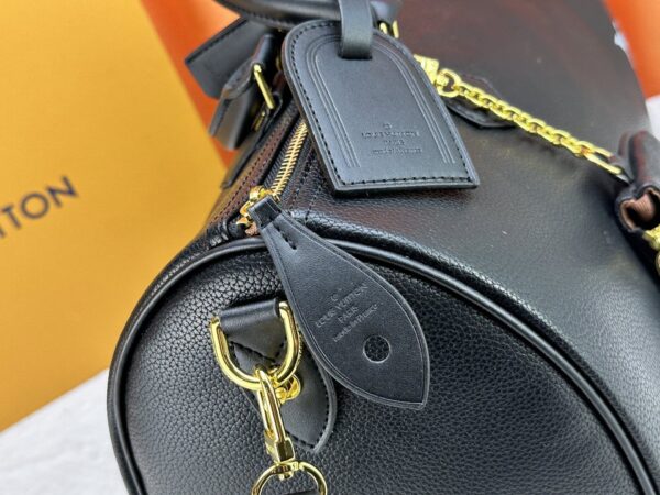 Iconic LV Handbag M12672