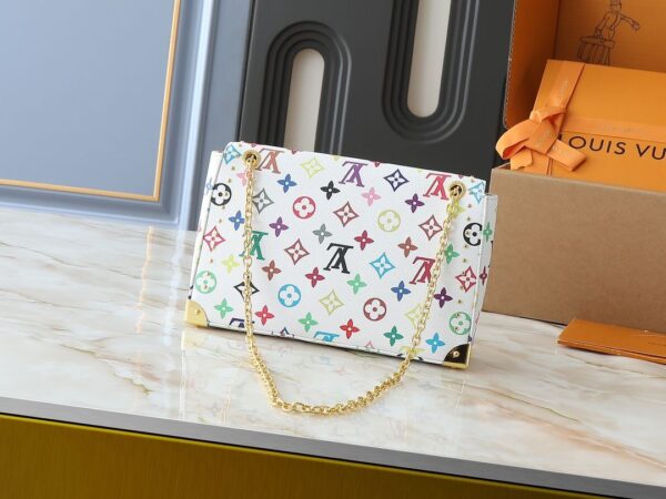 Iconic LV Handbag M14526
