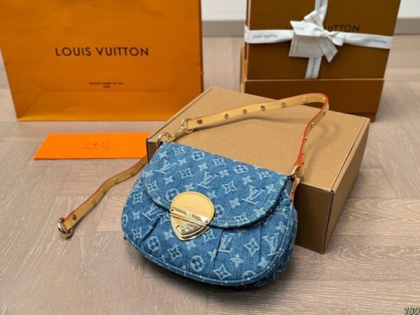 Modern Style Trendy Bag L5032