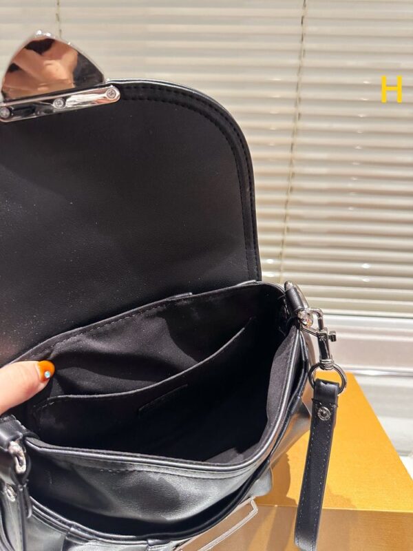 Modern Style Trendy Bag L5030