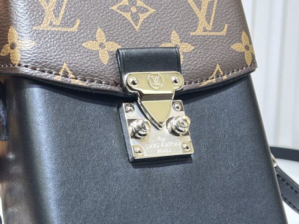 Iconic LV Handbag M82465-M12362