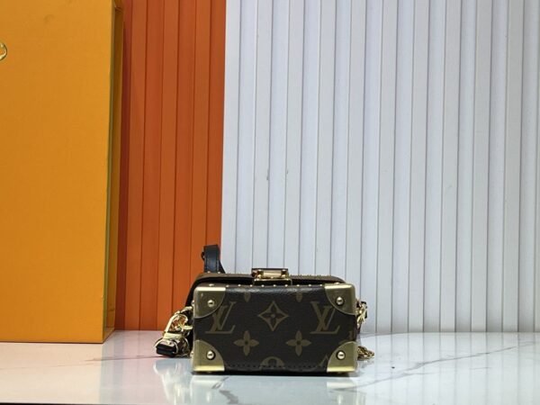 Iconic LV Handbag M82465-M12362