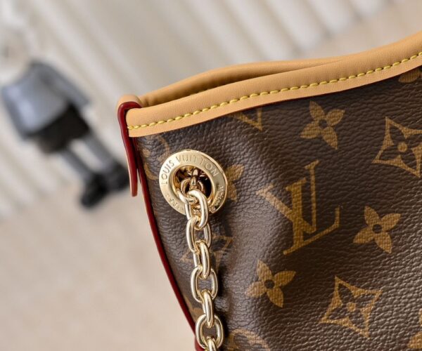 Iconic LV Handbag M13014-3