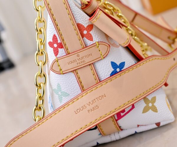 Iconic LV Handbag M13014-3