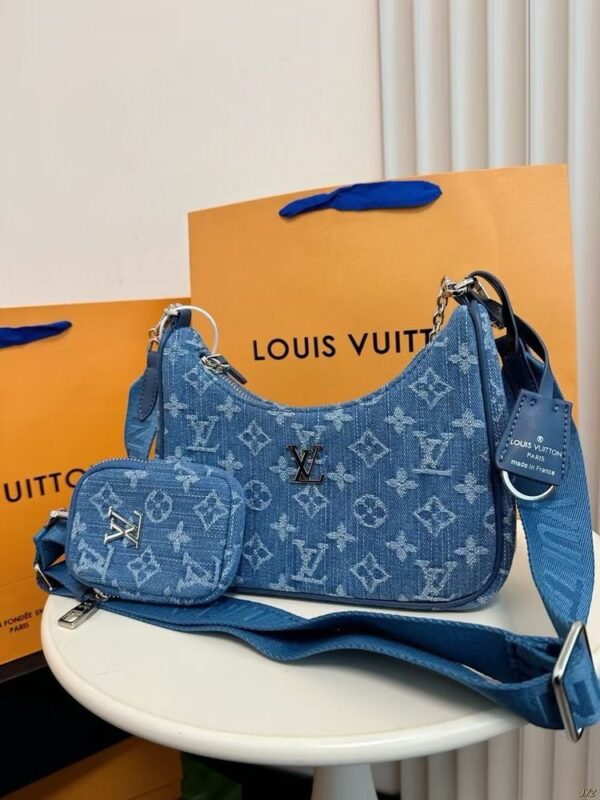 Modern Style Trendy LV Handbag L1529