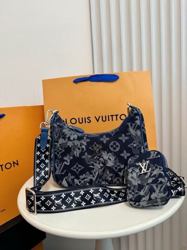 Modern Style Trendy LV Handbag L1529