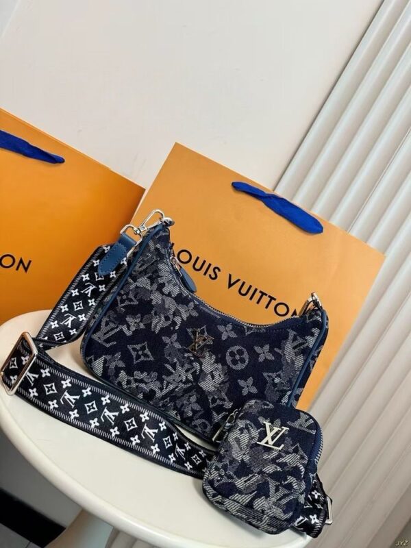 Modern Style Trendy LV Handbag L1529