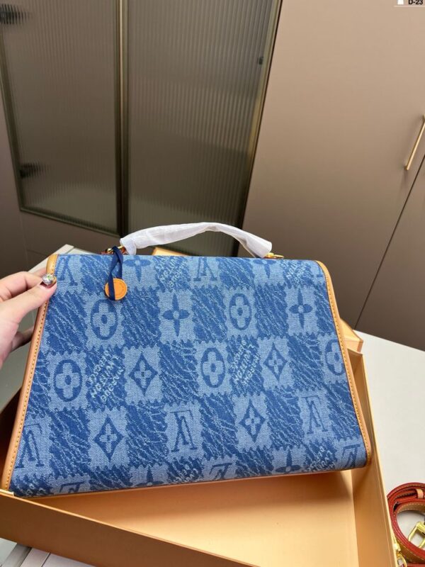 Modern Style Trendy LV Handbag L1515