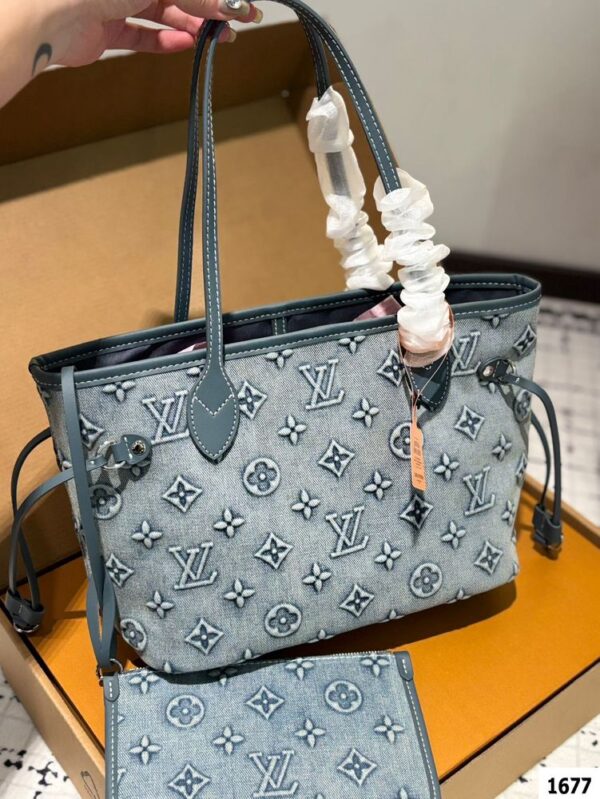 Modern Style Trendy LV Handbag L1447