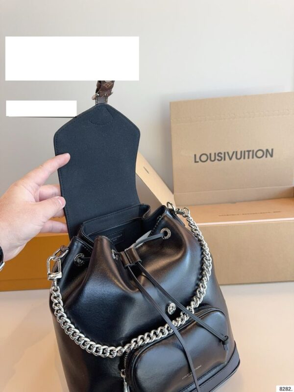 Modern Style Trendy LV Handbag L1441