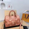 Modern Style Trendy LV Handbag L1420-3