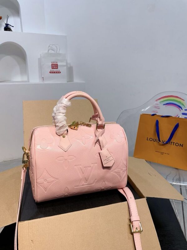 Modern Style Trendy LV Handbag L1420-3