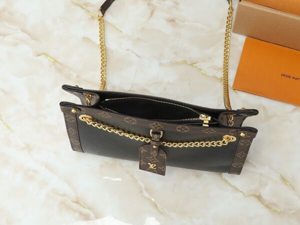 Iconic LV Handbag M13137-M13140
