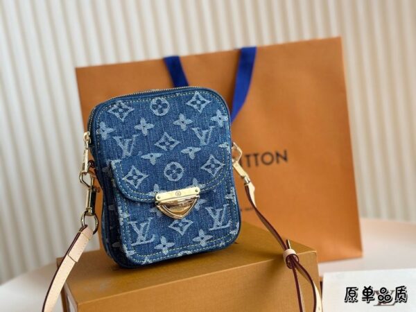 Modern Style Trendy LV Handbag L999