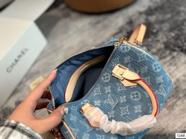 Modern Style Trendy LV Handbag L979 Modern Style Trendy LV Handbag L979