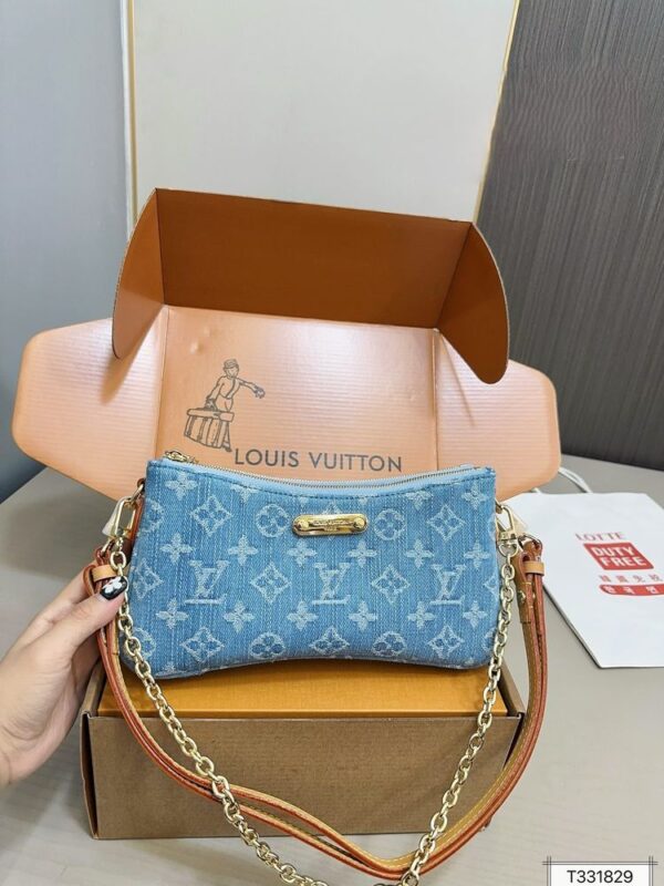 Modern Style Trendy LV Handbag L978
