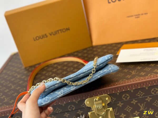 Modern Style Trendy LV Handbag L962 Modern Style Trendy LV Handbag L962