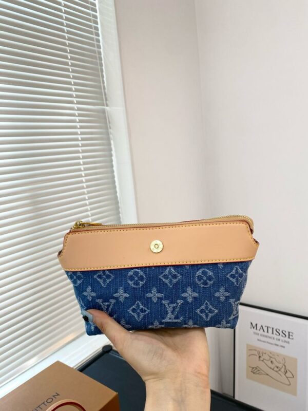 Modern Style Trendy LV Handbag L959