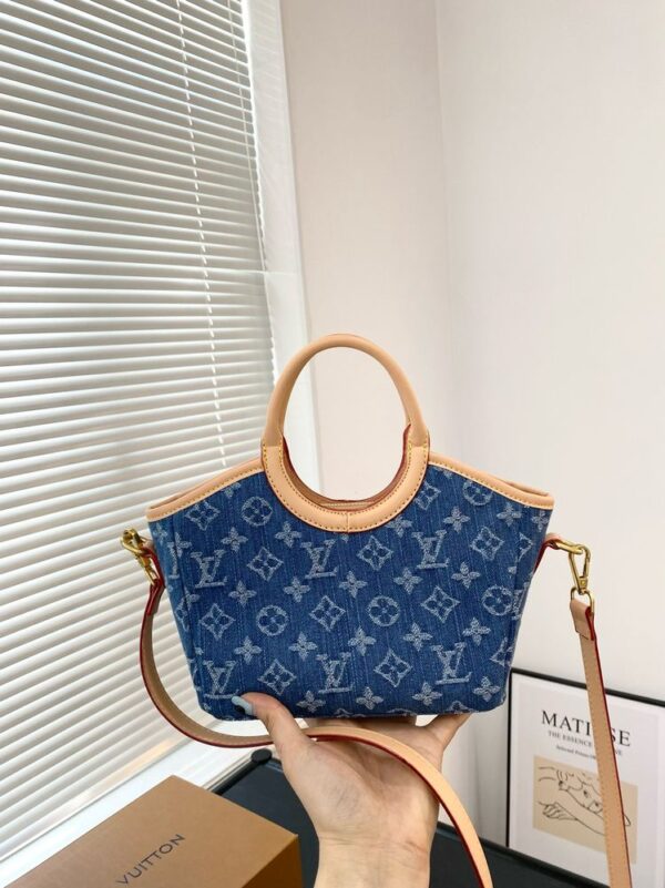 Modern Style Trendy LV Handbag L959