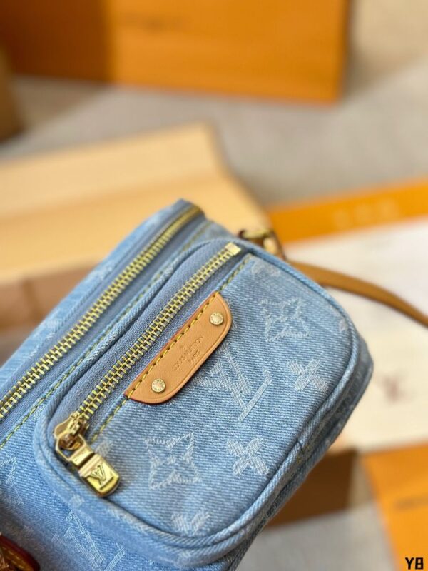 Modern Style Trendy LV Handbag L958