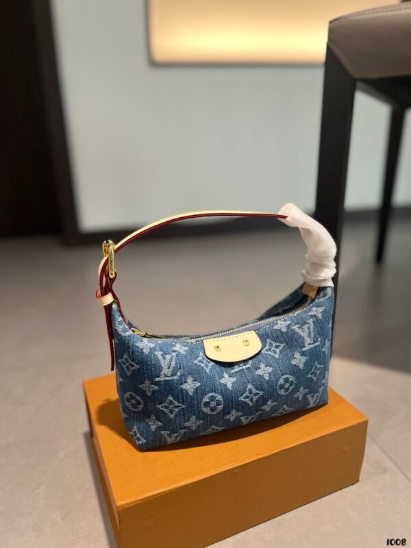Modern Style Trendy LV Handbag L927
