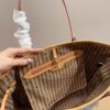 Modern Style Trendy LV Handbag L926