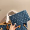 Modern Style Trendy LV Handbag L926