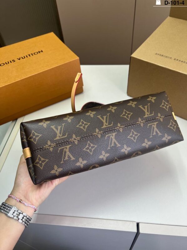 Modern Style Trendy Bag L5078